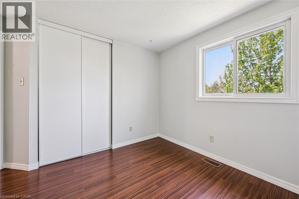 189 MIDDLEBURY Drive, Waterloo, Ontario, N2T2H8 — Photo 17