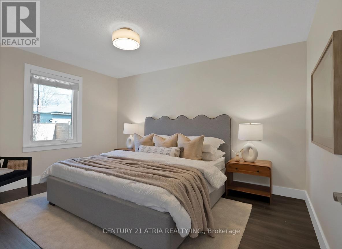 10 DUNROBIN DRIVE - 19