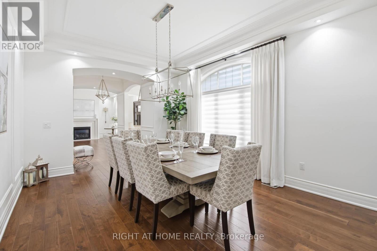 55 BURLWOOD ROAD - 8