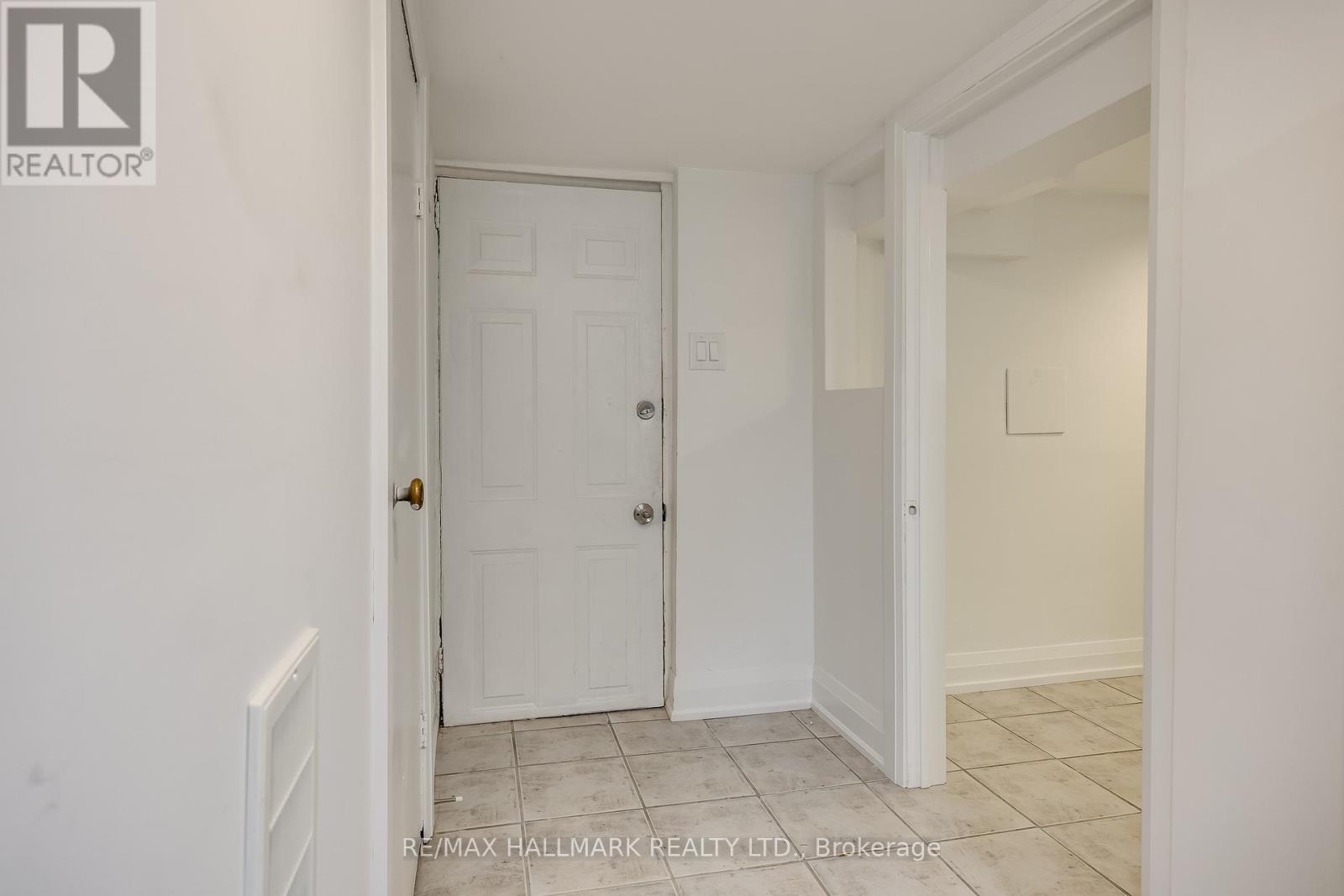196 LIVINGSTONE AVENUE - 28