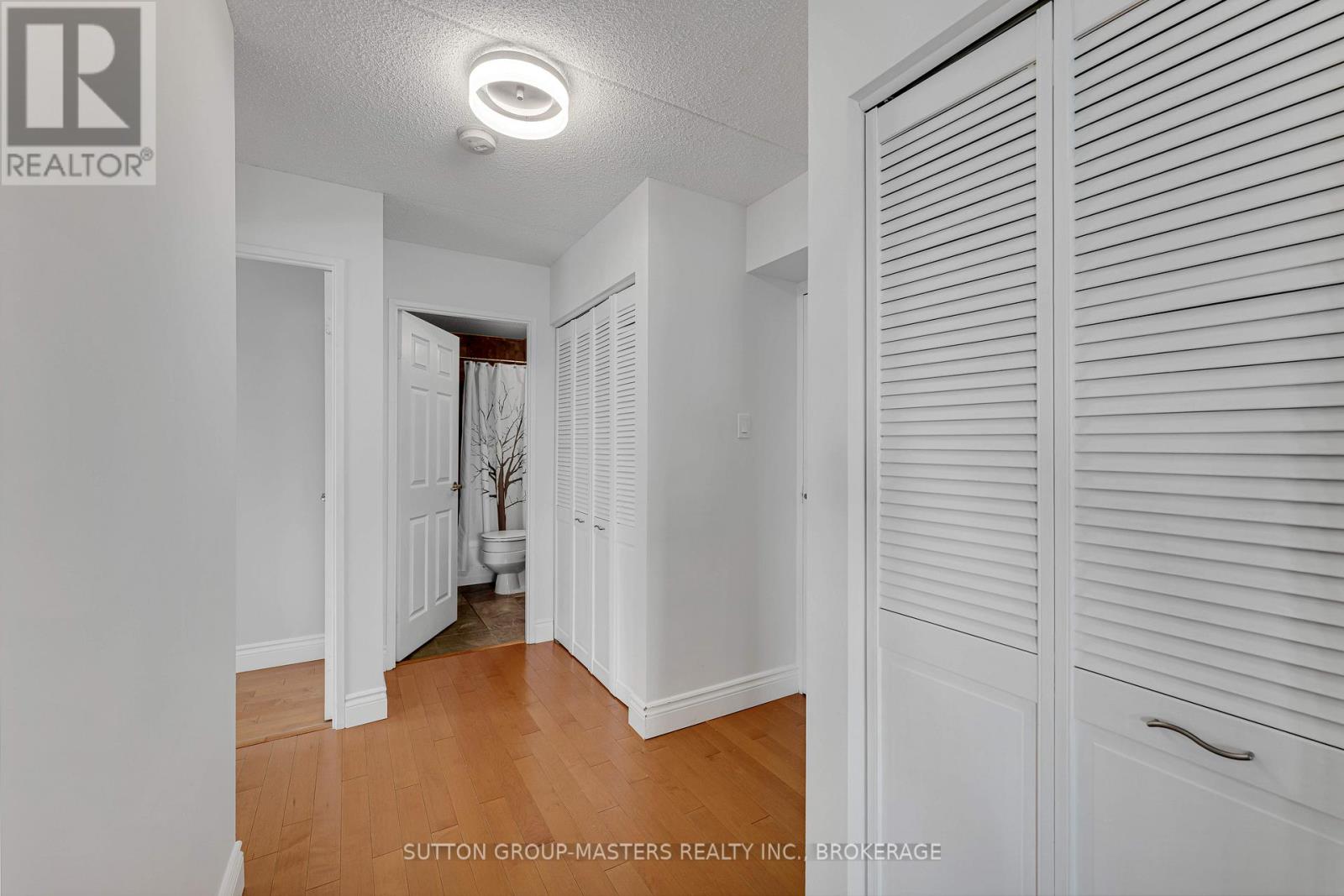 #302 610 WILLIAM STREET SOUTH - 16