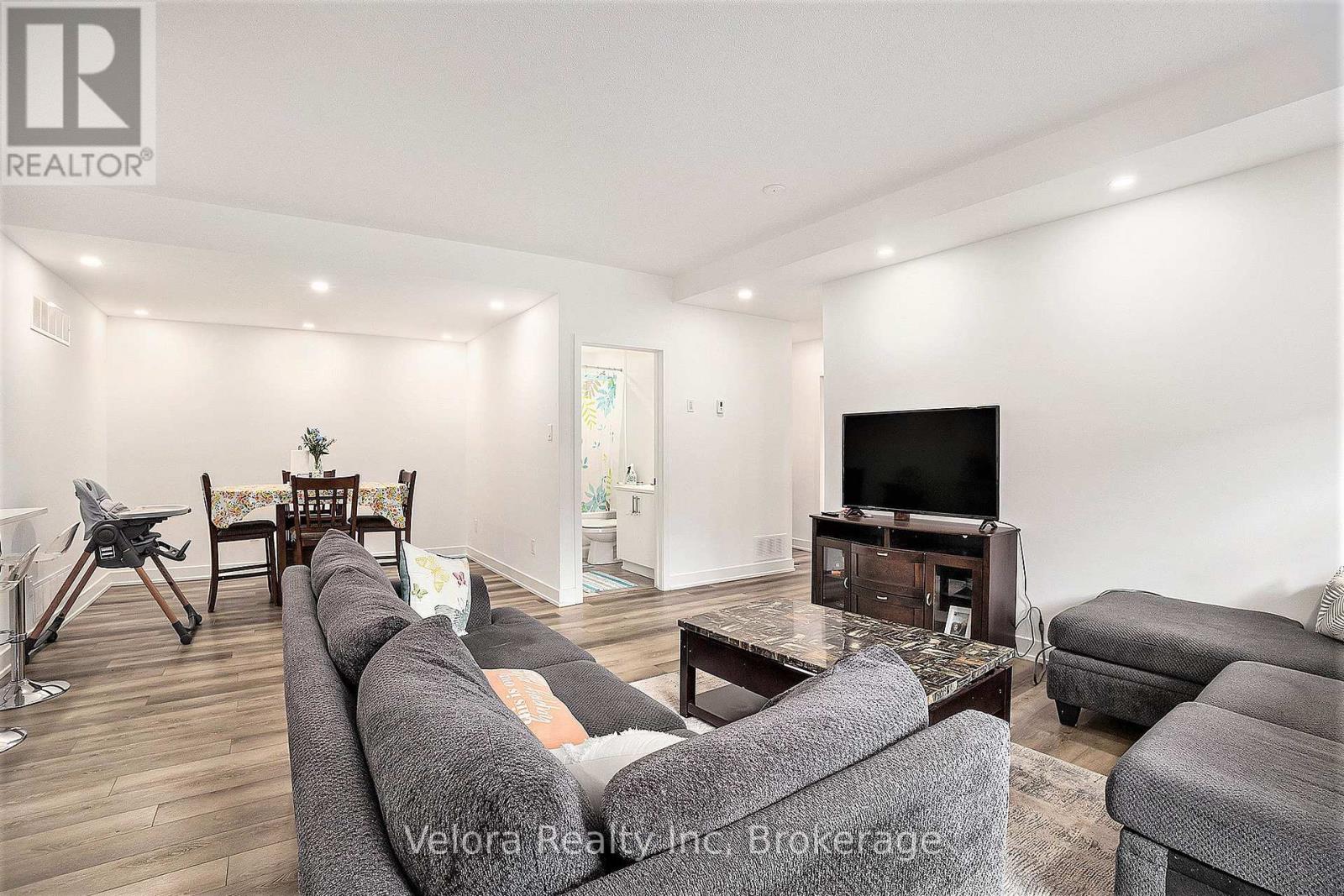 2 Bed, 2 Bath House for Rent in Ottawa – E – 390 ROLLING MEADOW CRESCENT, Ottawa – MLS# X13154564 - Image 1