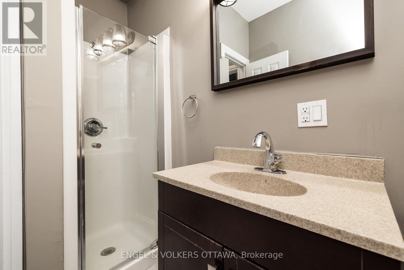84 SECOND AVENUE - 19