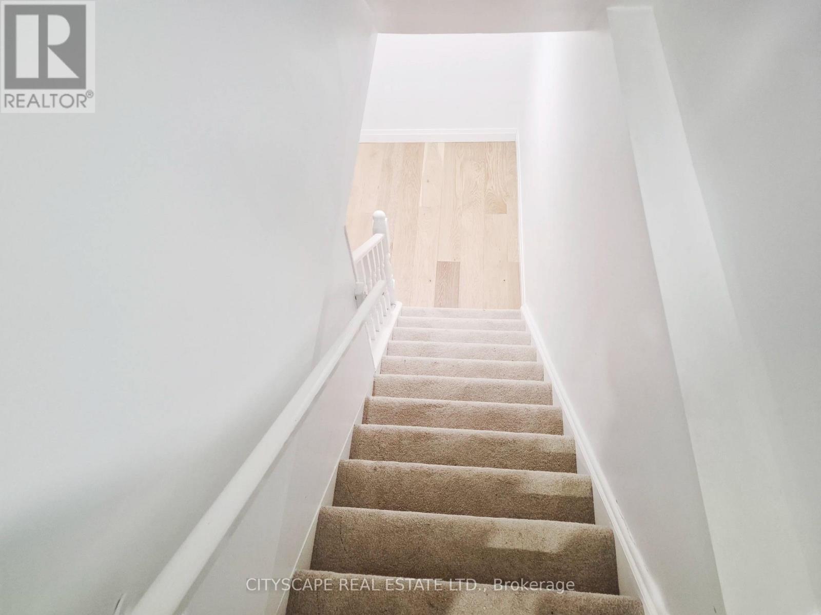11 ASHELY COURT - 24