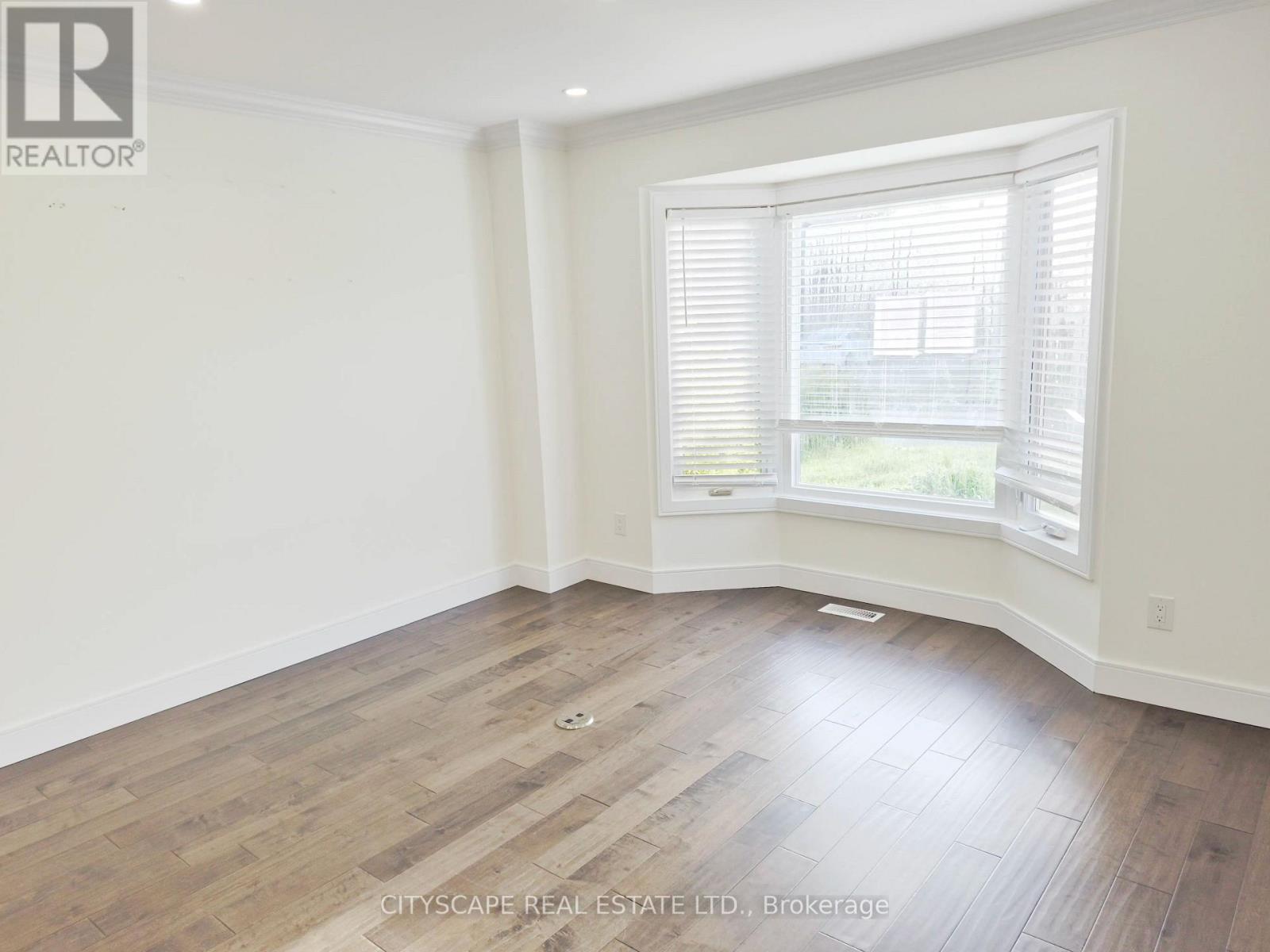 11 ASHELY COURT - 6