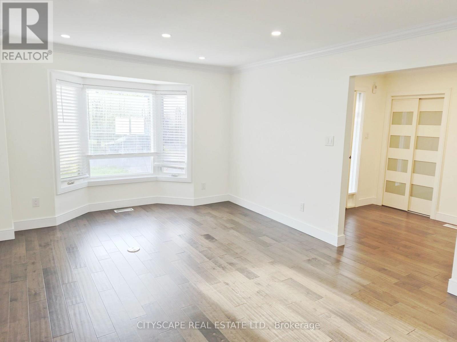 11 ASHELY COURT - 8
