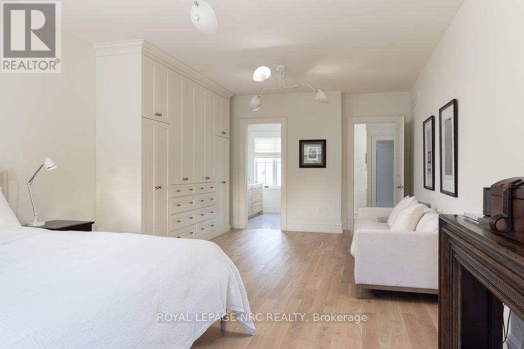 166 DALHOUSIE AVENUE - 26