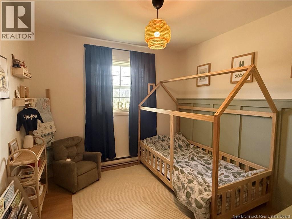 261 McKinnon Road - 22