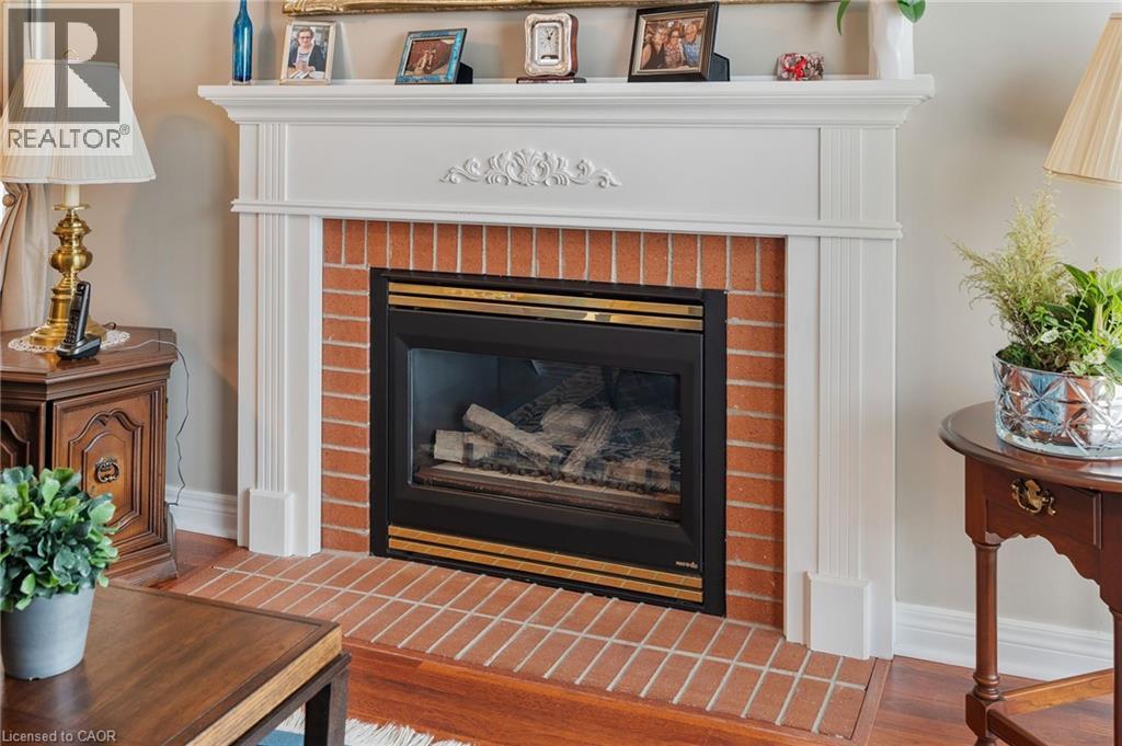 51 REDTAIL Crescent - 21