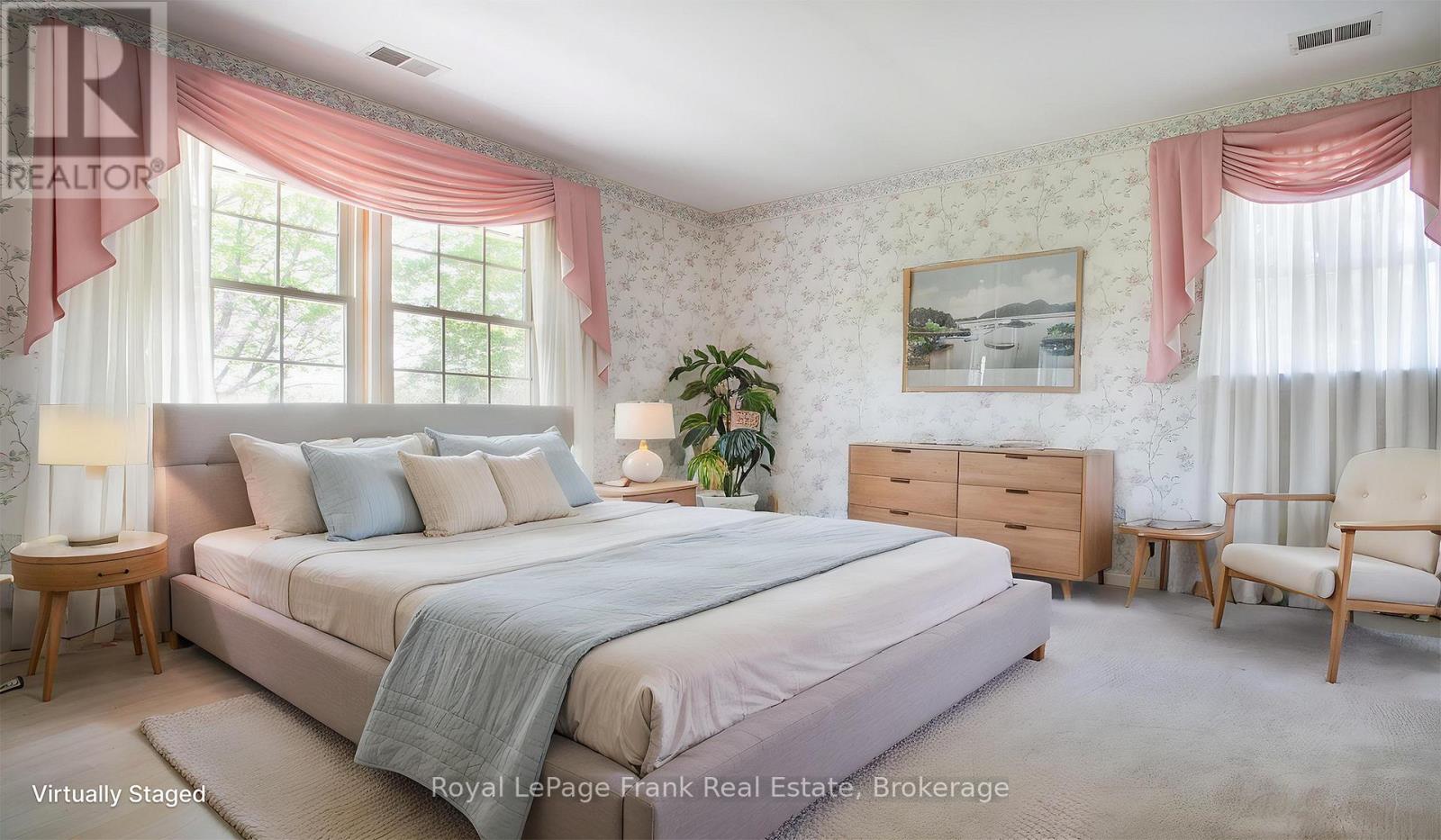 338 LYNDEVIEW DRIVE - 11