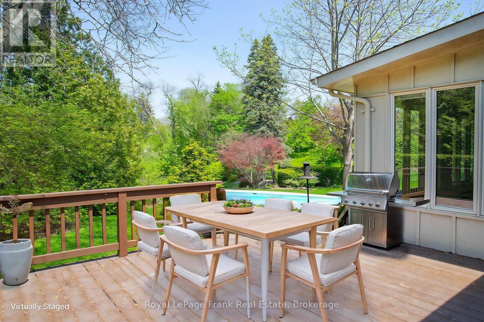 338 LYNDEVIEW DRIVE - 30