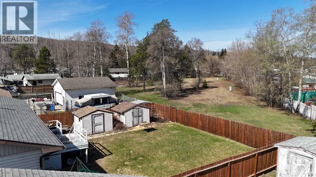 17 CLARK Crescent, Fort McMurray
