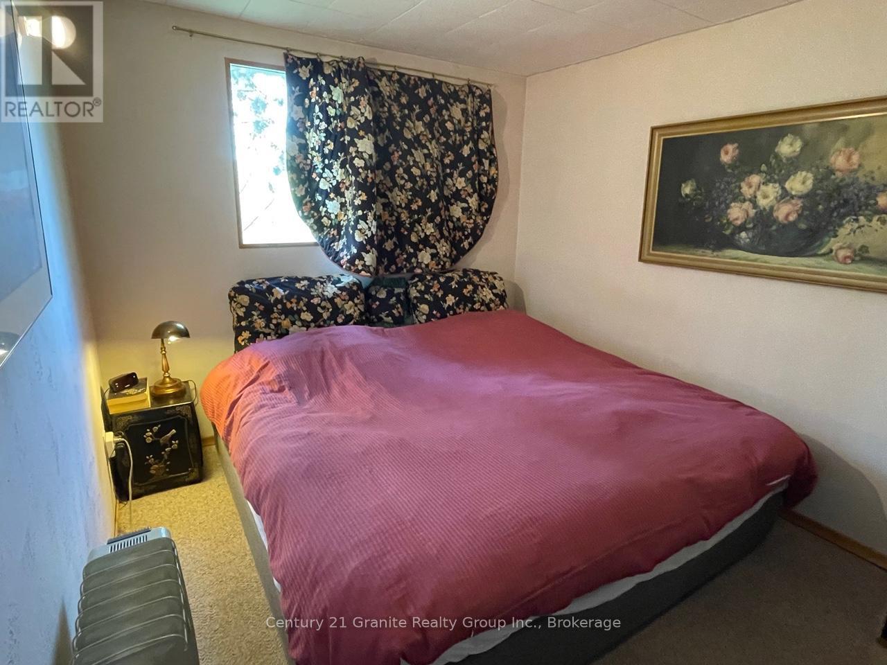 1167 PRECIPICE ROAD - 16