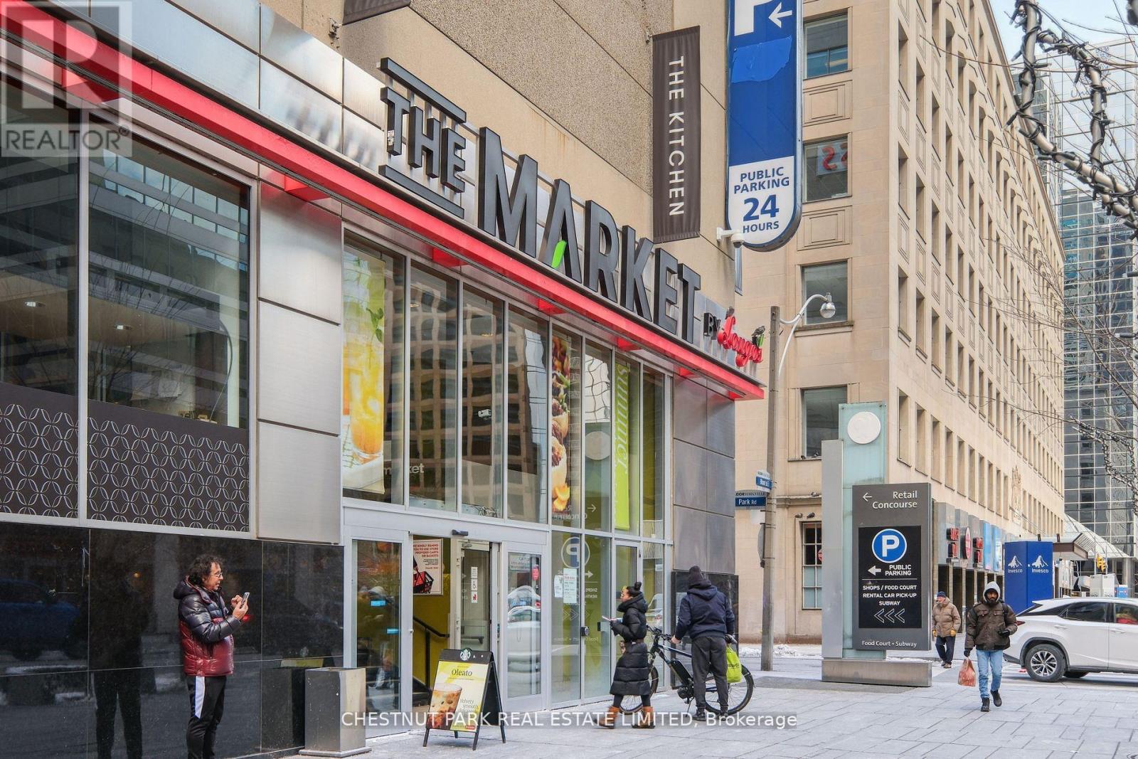 #1014 85 BLOOR STREET E - 2