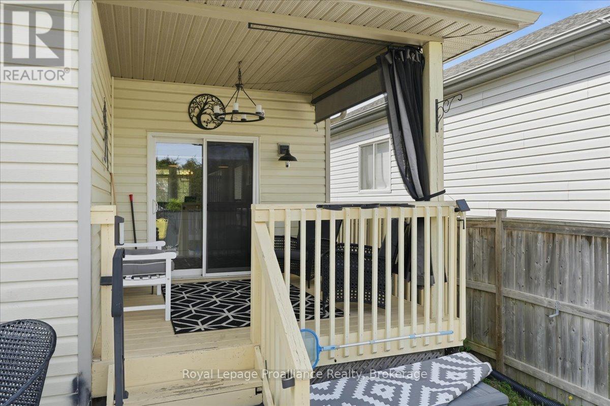 340 CANNIFTON ROAD N - 30