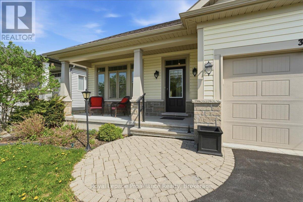 340 CANNIFTON ROAD N - 4