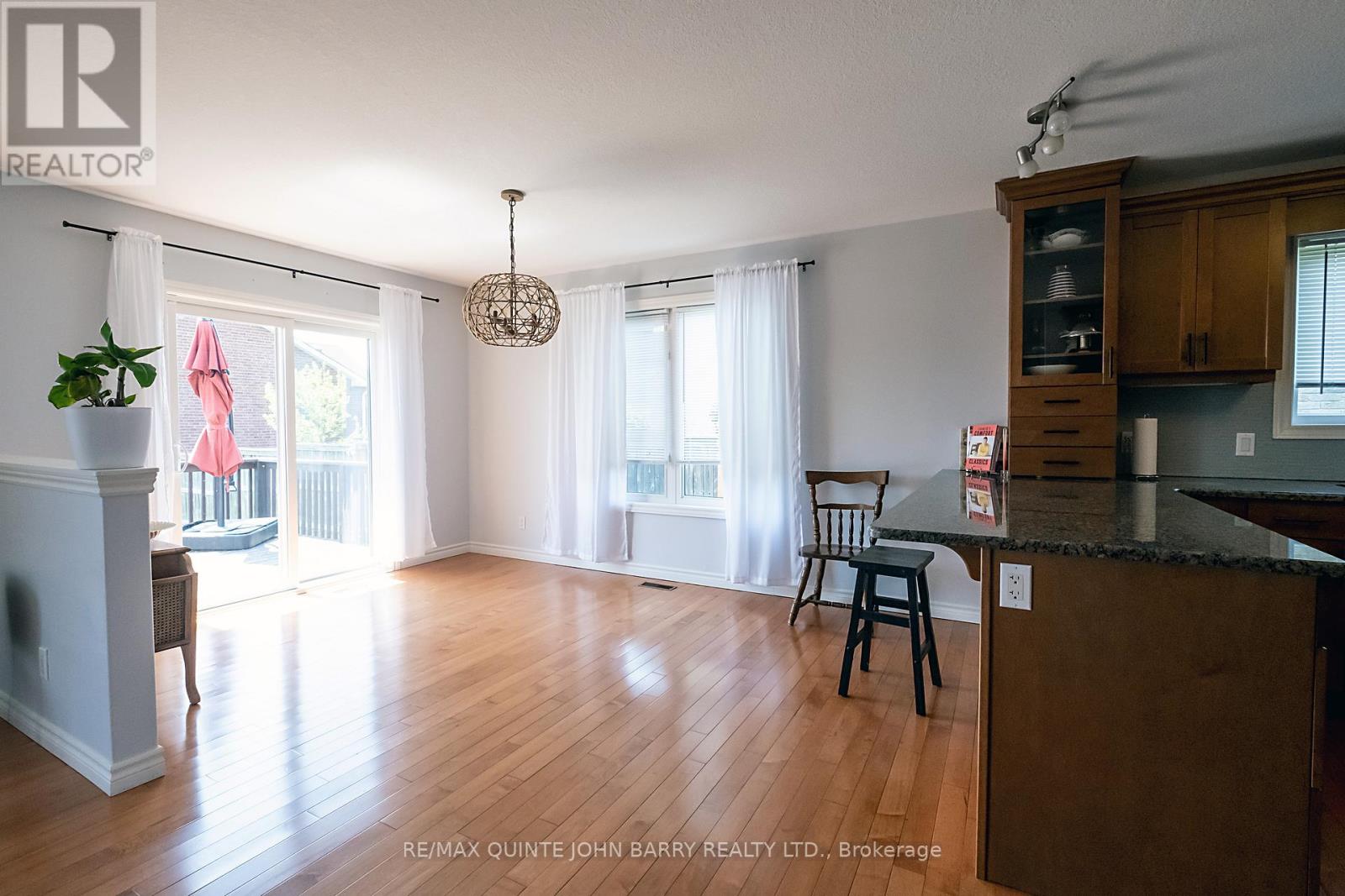 3 SPENCER COURT - 15