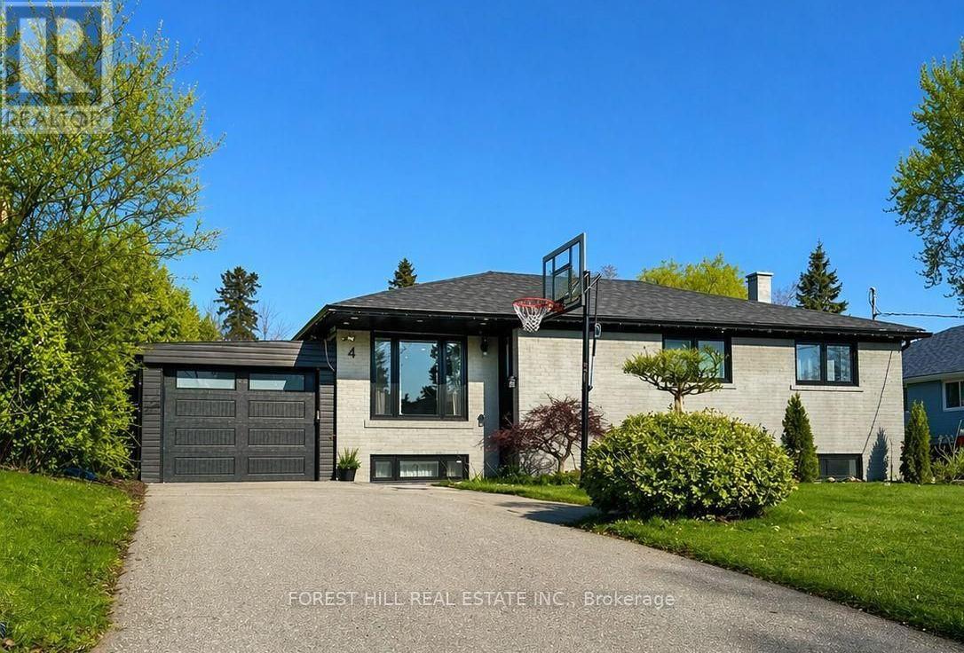 4 HOLMAN CRESCENT - 2