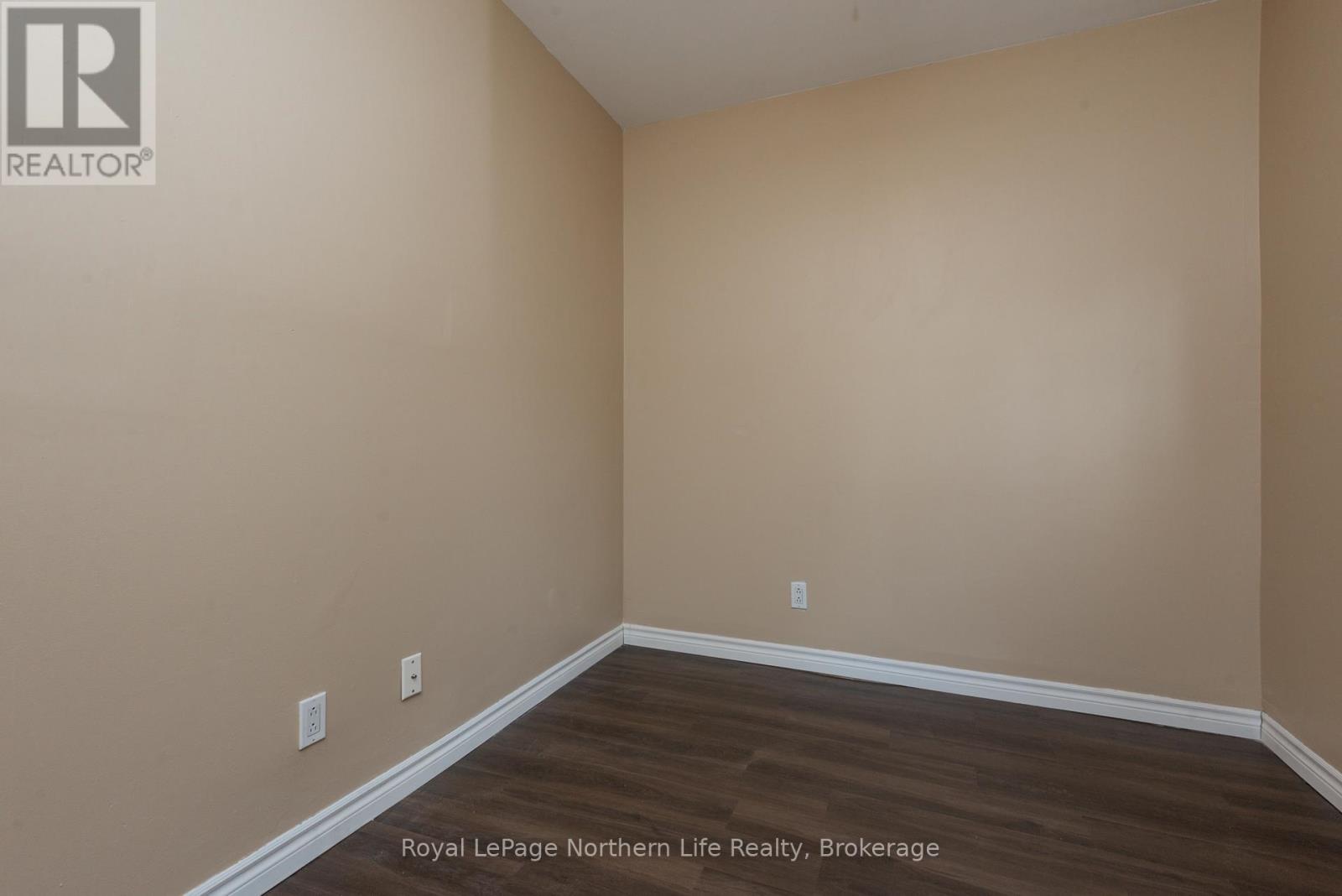 111 NORWOOD AVENUE - 23