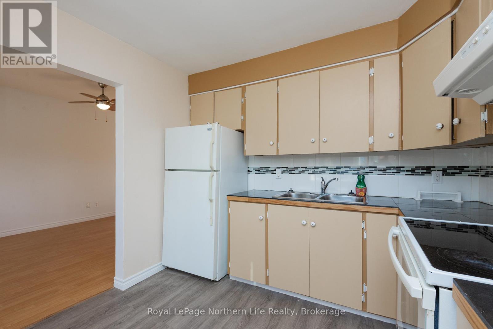 111 NORWOOD AVENUE - 28