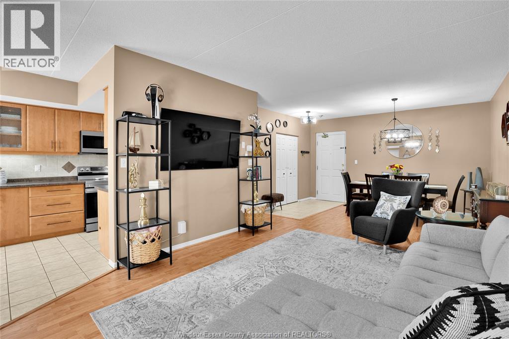 8335 Wyandotte STREET East Unit# 109, Windsor, Ontario, N8S4S8 — Photo 4