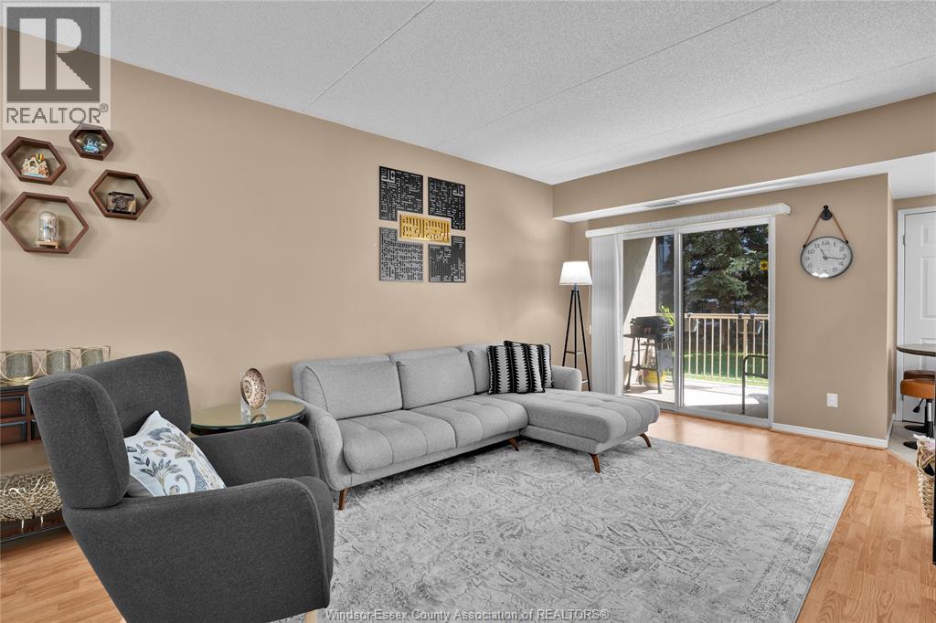 8335 Wyandotte STREET East Unit# 109, Windsor, Ontario, N8S4S8 — Photo 6