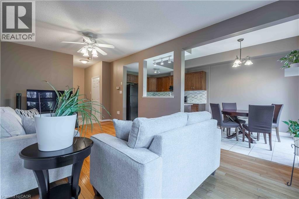 232 STONEHENGE Drive Unit# 26, Ancaster, Ontario, L9K1R5 — Photo 26