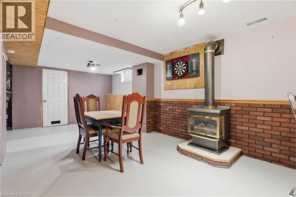 8 ABBOTT Lane - 27