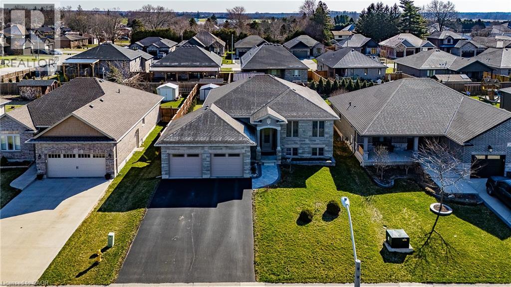 324 COURTLAND Street - 3