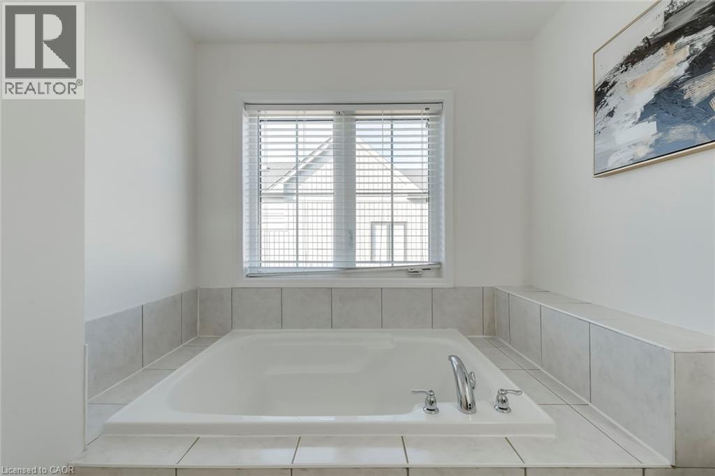 96 ARNOLD MARSHALL Boulevard, Caledonia, Ontario, N3W0B6 — Photo 14