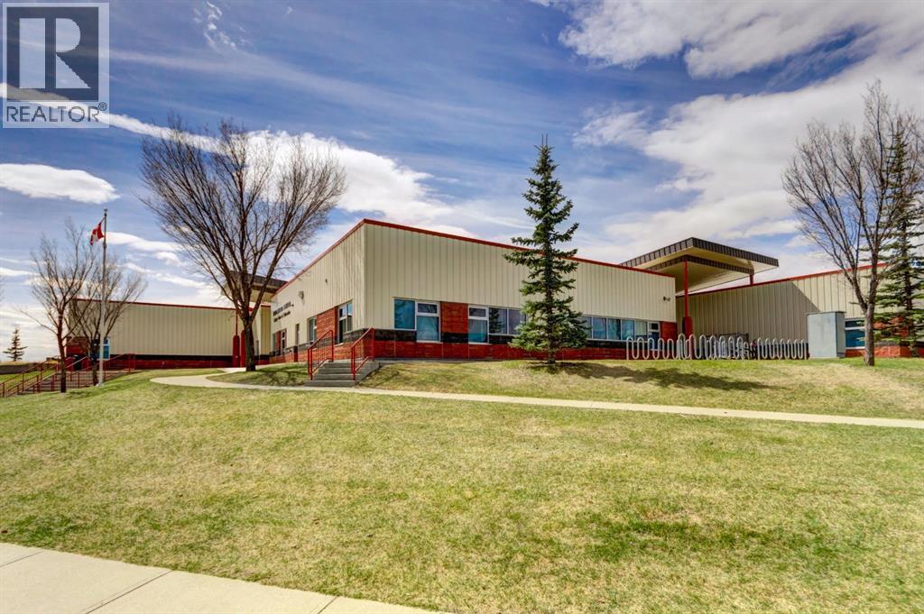 19 Bridleglen Road SW - 45