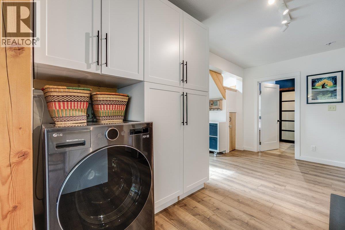 3678 KRESTOVA CEMETERY Road - 15