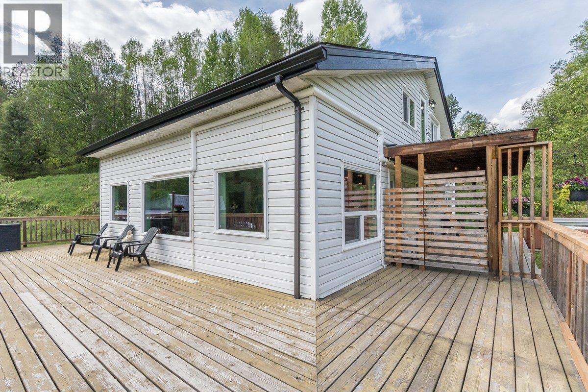 3678 KRESTOVA CEMETERY Road - 35