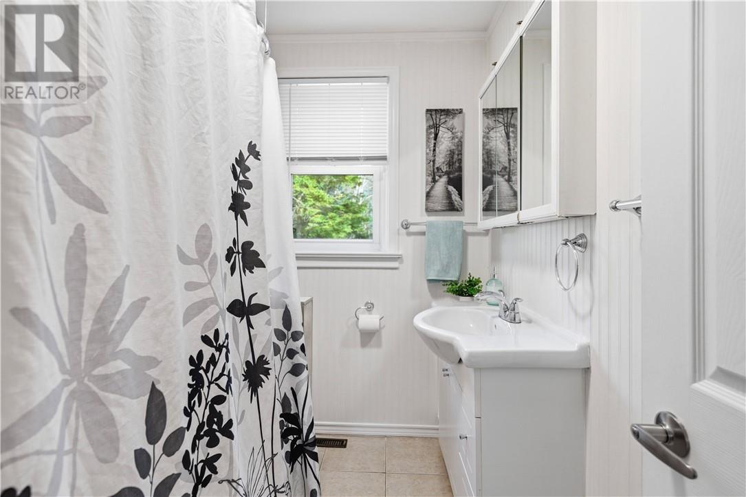 1001 DUBLIN Street, Sudbury, Ontario, P3A1R5 — Photo 3