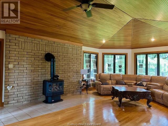 18 Goegan Road - 17