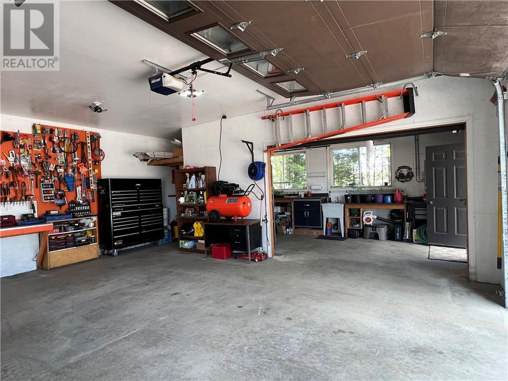 18 Goegan Road - 44
