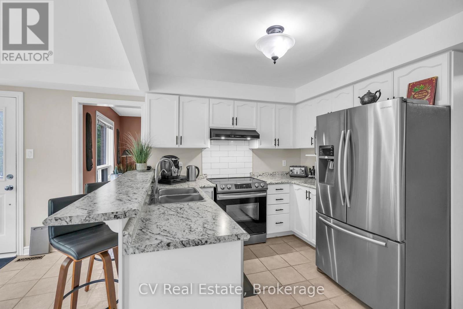 5 MCCUTCHEON COURT - 14