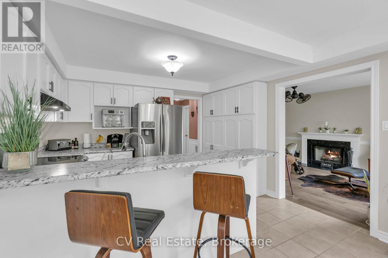 5 MCCUTCHEON COURT - 17