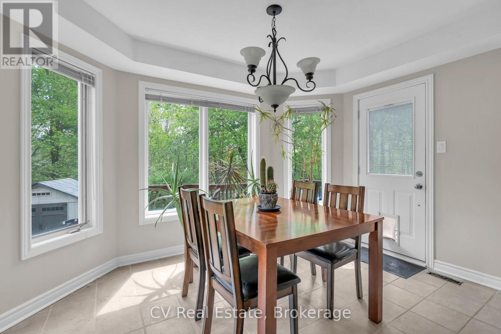 5 MCCUTCHEON COURT - 18
