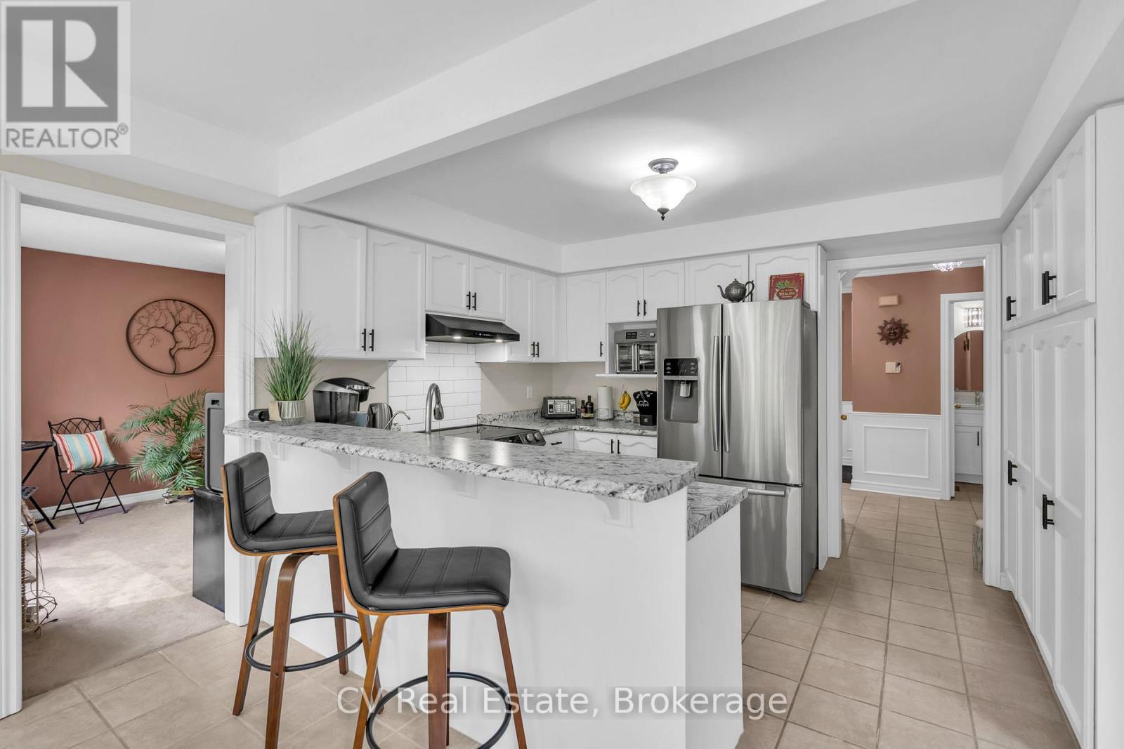 5 MCCUTCHEON COURT - 13