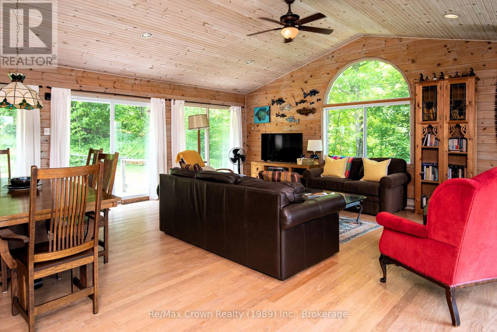 294 EVERETT DRIVE - 16