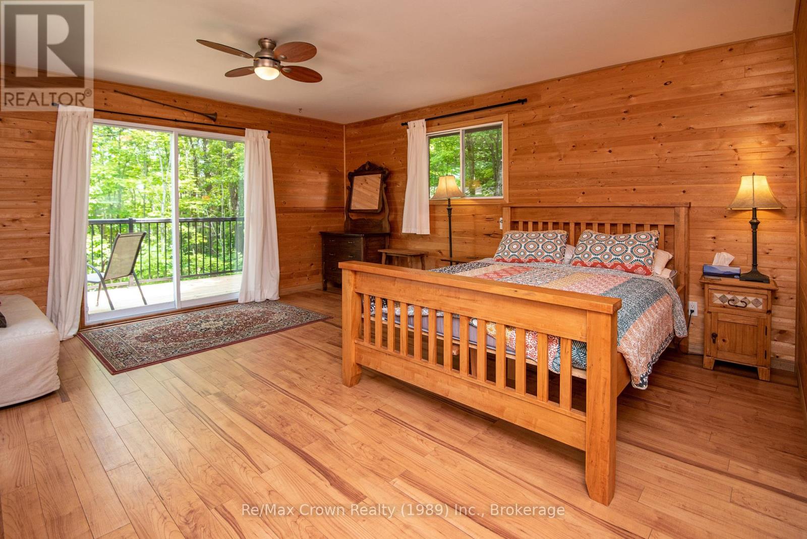 294 EVERETT DRIVE - 40