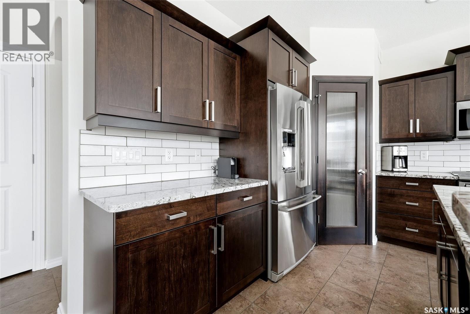 141 Oxbow CRESCENT - 10