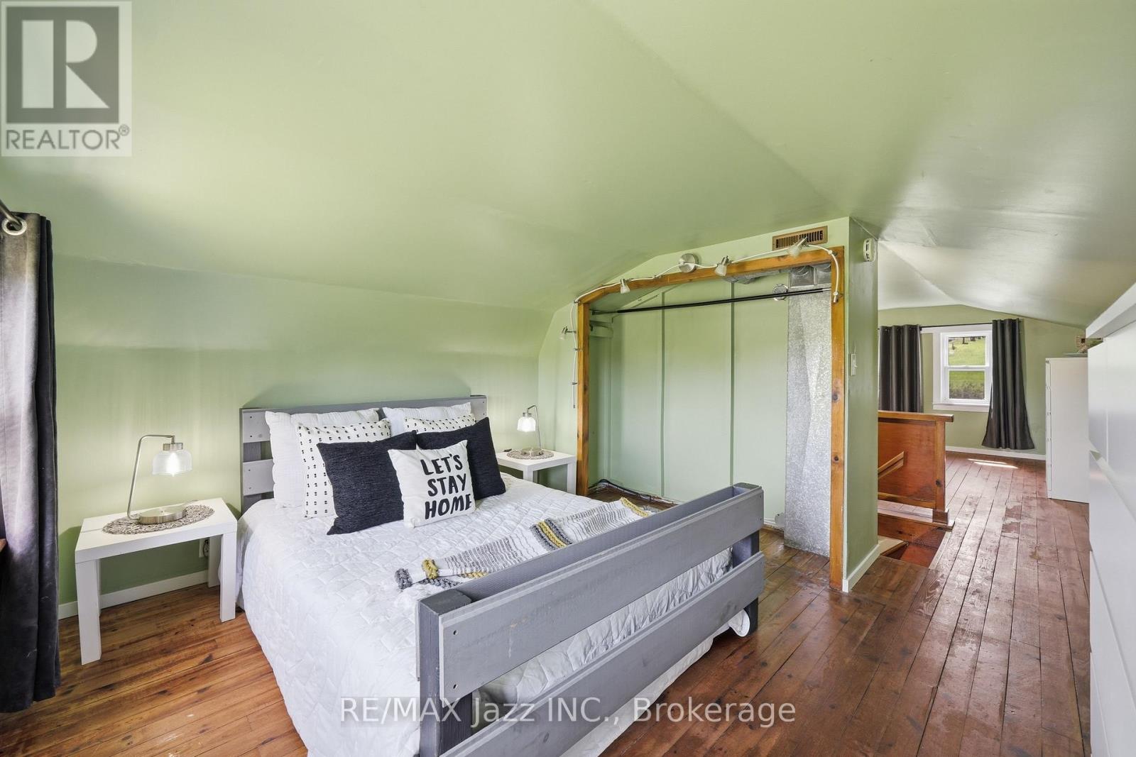 350 SCHRIVER ROAD - 24
