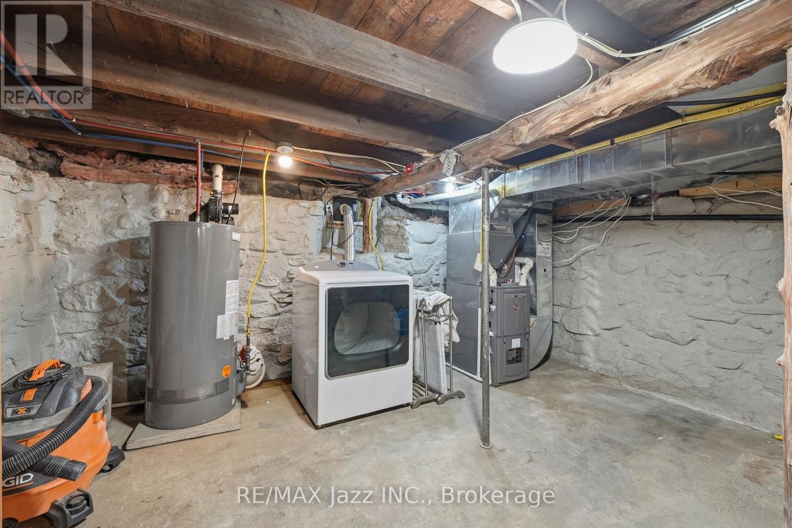 350 SCHRIVER ROAD - 25