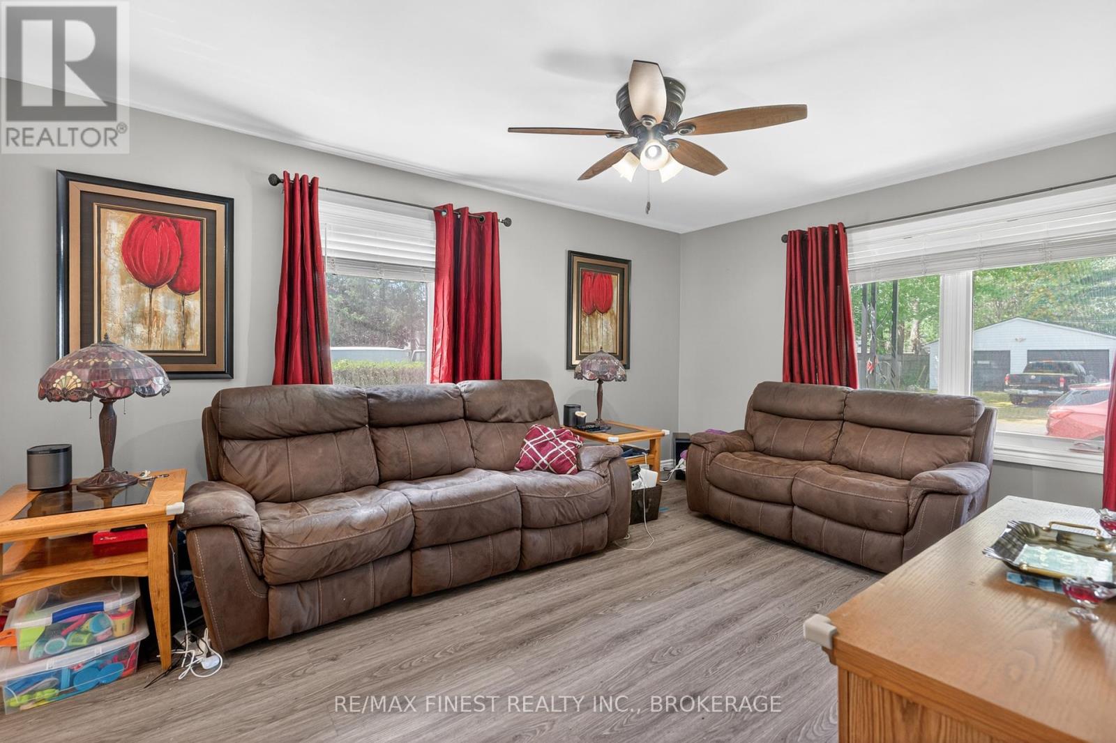 611 ALFRED STREET - 9