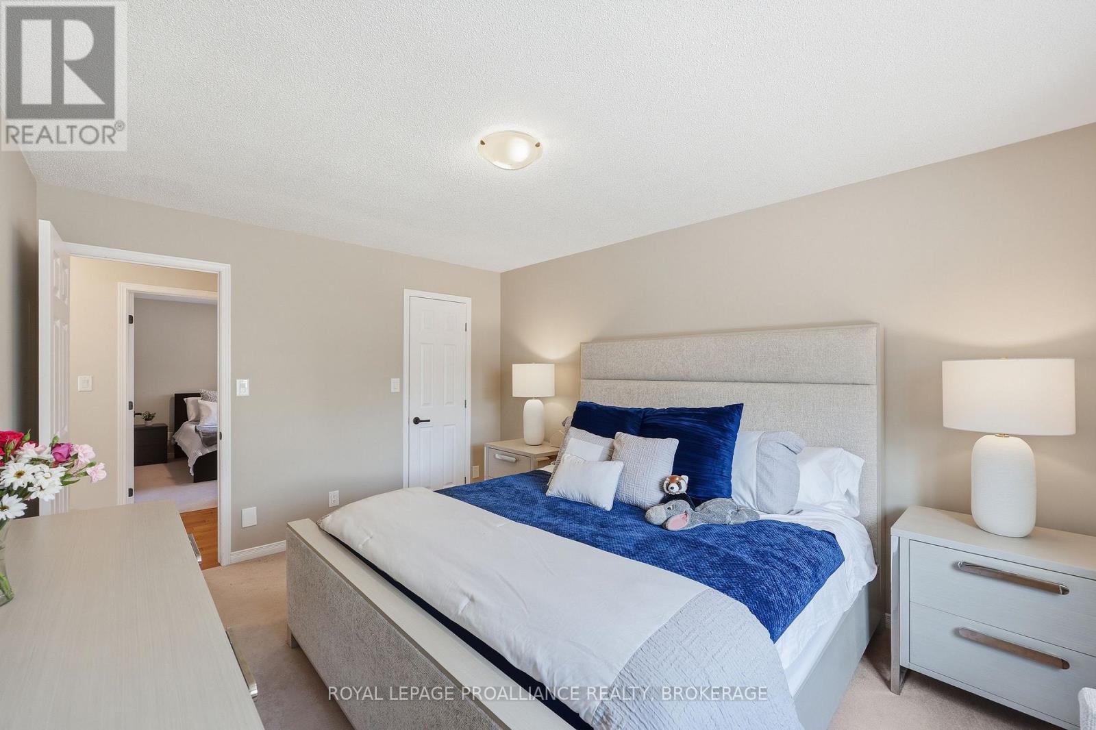 1380 FISHER CRESCENT - 19