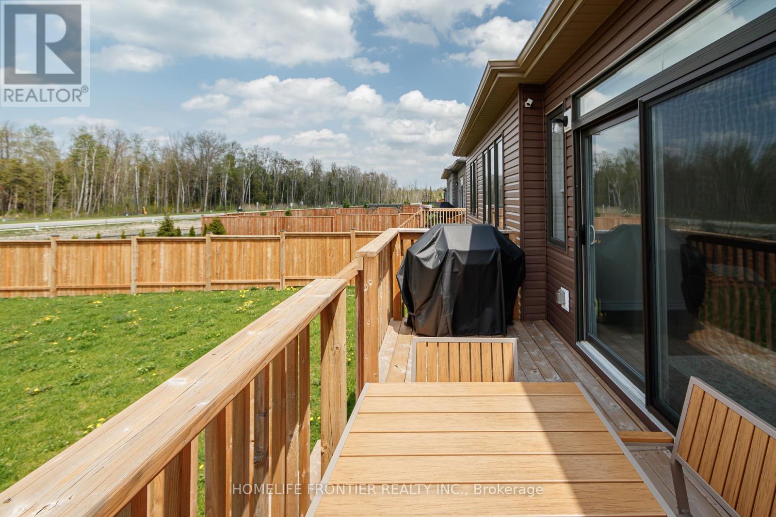 172 RAMBLEWOOD DRIVE S - 46