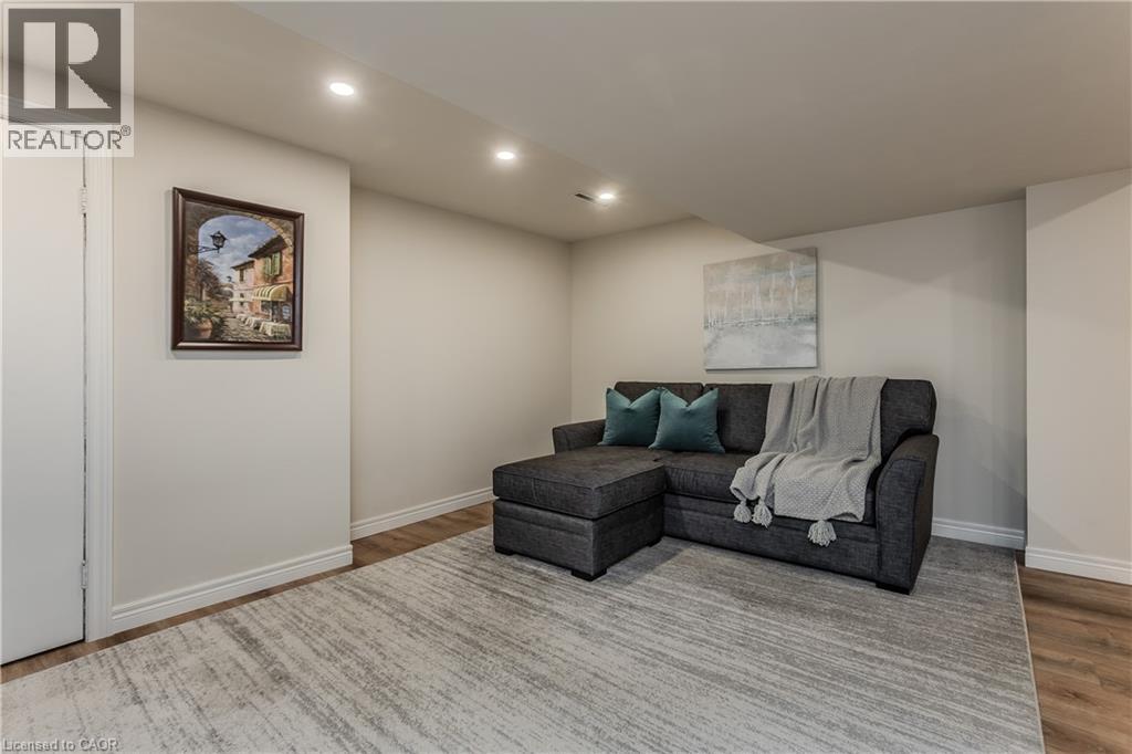 2 GLENBARR Road, St. Catharines, Ontario, L2T1Y1 — Photo 12