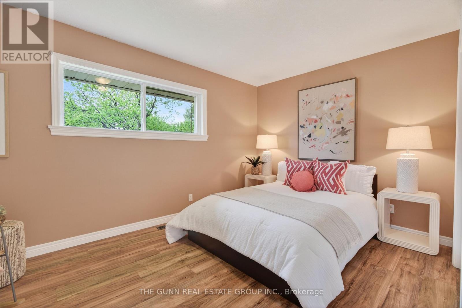 583 OAKRIDGE DRIVE - 26